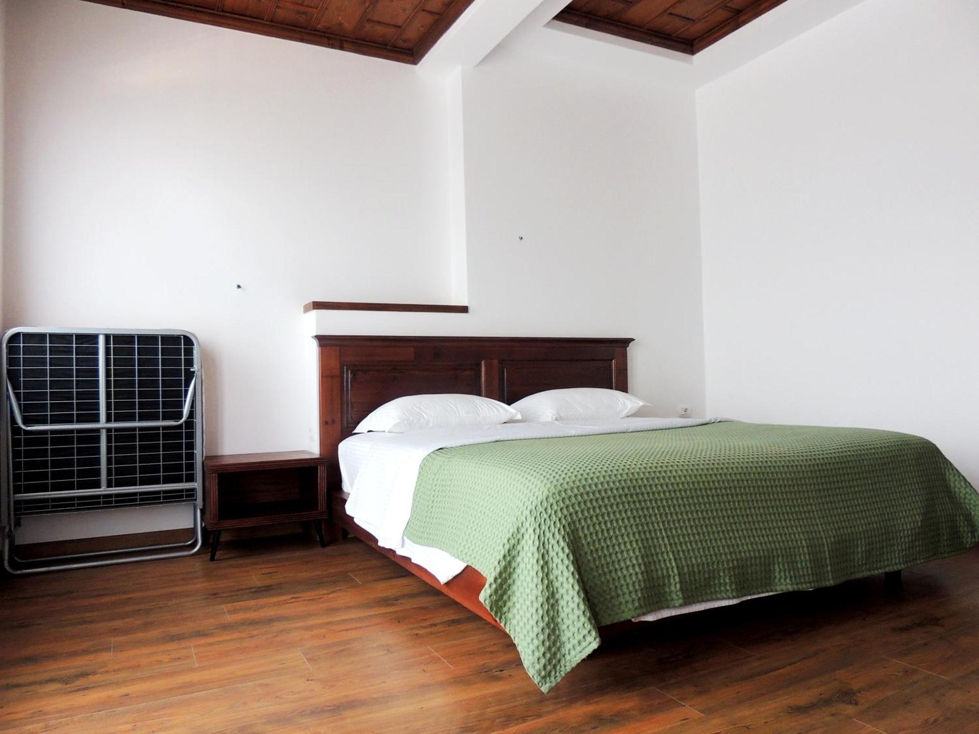 Pupa Winery Serene Stay Berat Bagian luar foto