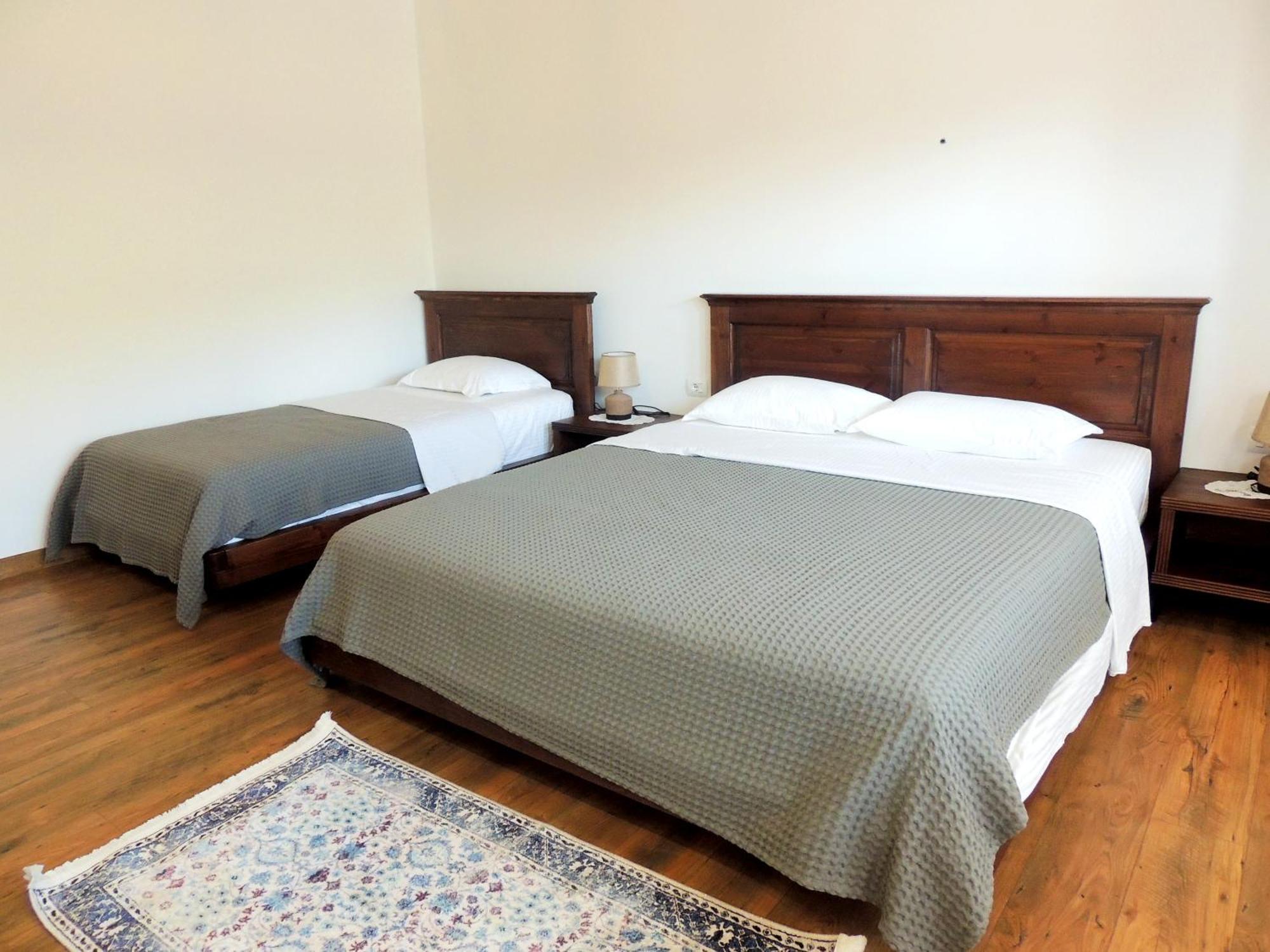 Pupa Winery Serene Stay Berat Bagian luar foto