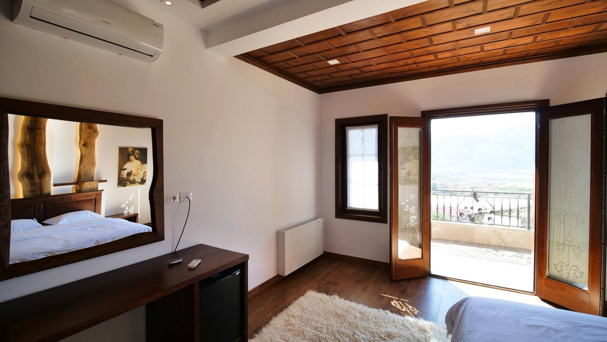 Pupa Winery Serene Stay Berat Bagian luar foto