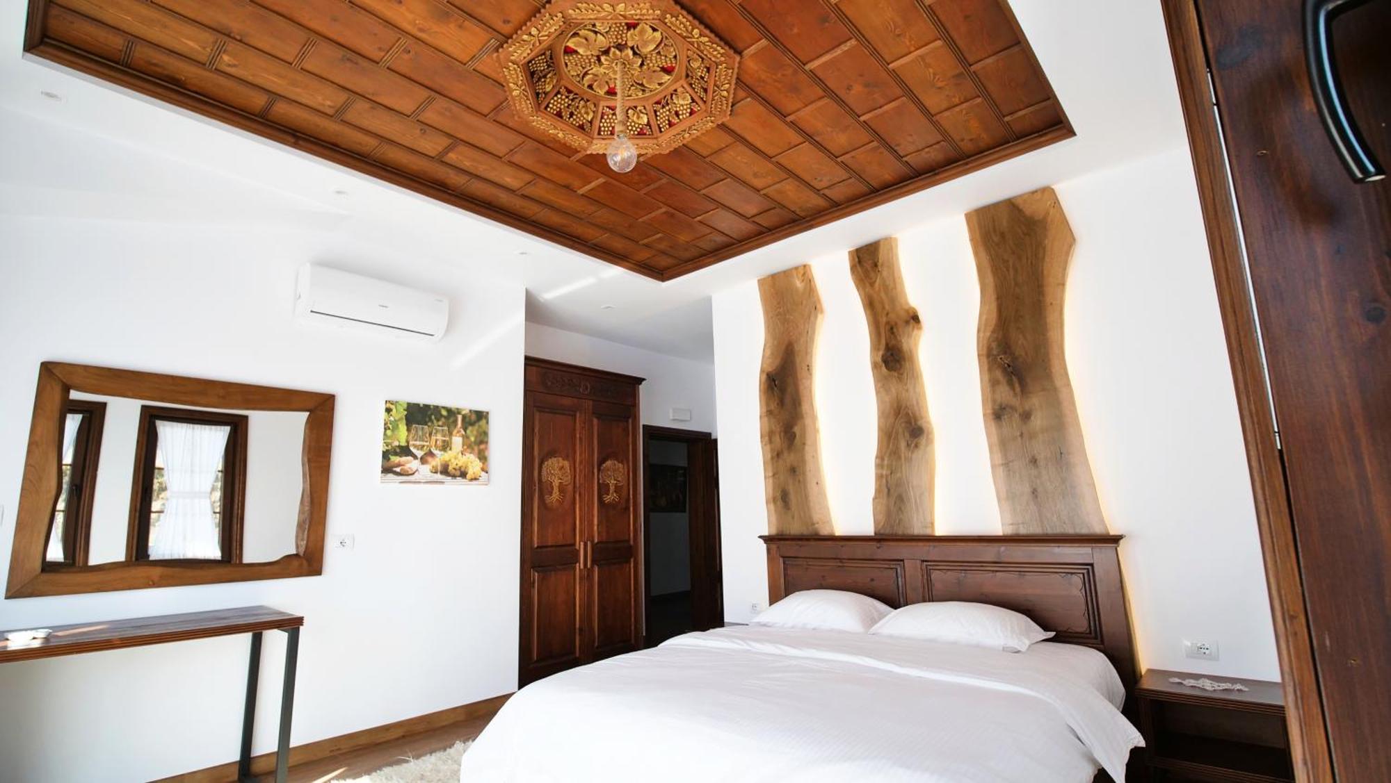 Pupa Winery Serene Stay Berat Bagian luar foto